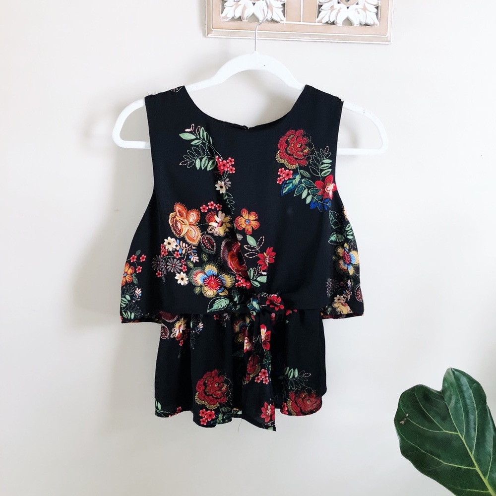 Monteau Sleeveless Top Black Floral Knotted Shirt